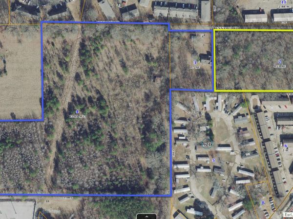 1208 Louisville Street, Starkville, MS 39759