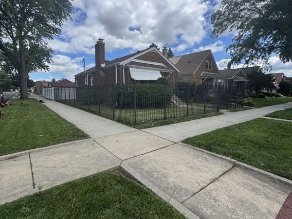 3258 W 84th Street , Chicago, IL 60652