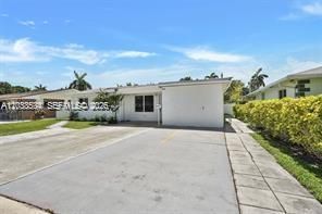 814 NE 4th St , Hallandale Beach, FL 33009 Photo