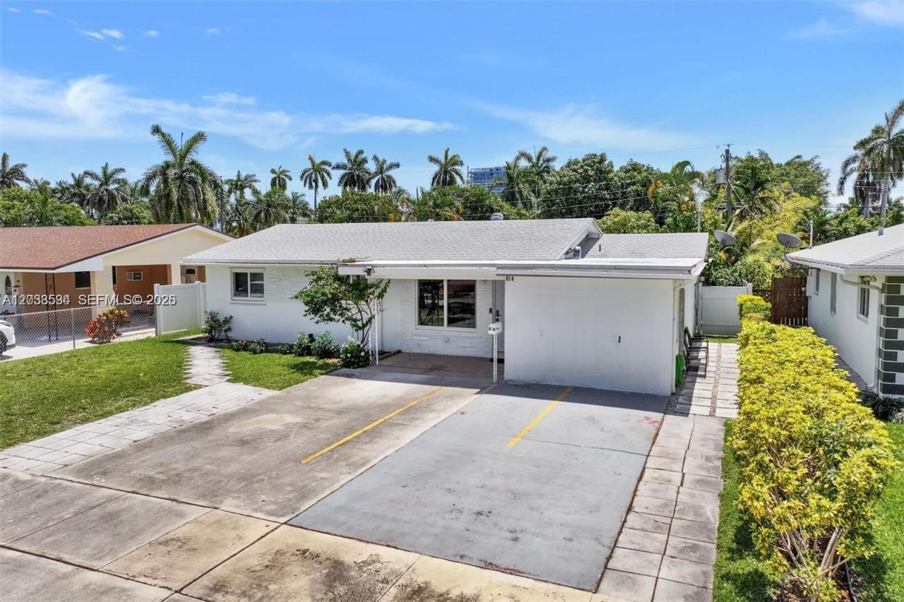 814 NE 4th St , Hallandale Beach, FL 33009 Photo