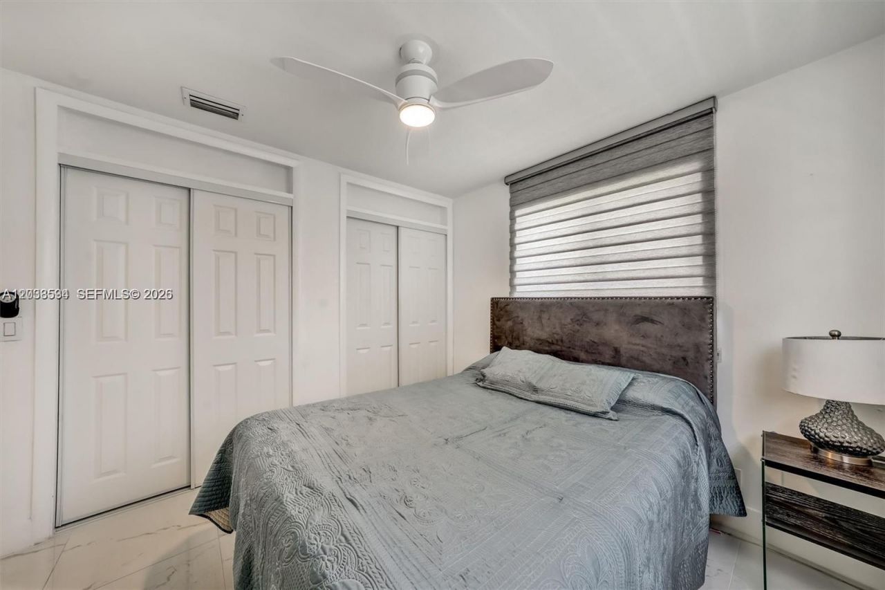 814 NE 4th St , Hallandale Beach, FL 33009 Photo