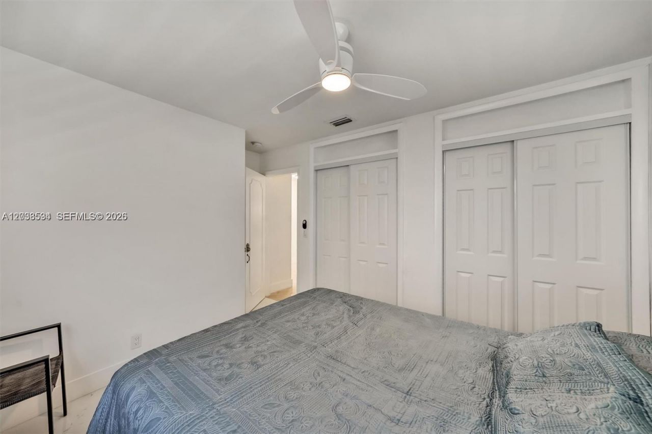 814 NE 4th St , Hallandale Beach, FL 33009 Photo