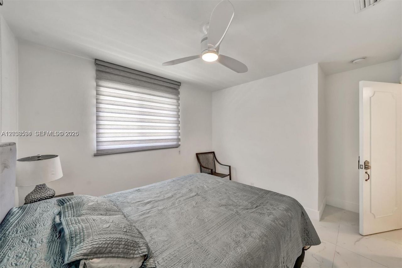 814 NE 4th St , Hallandale Beach, FL 33009 Photo