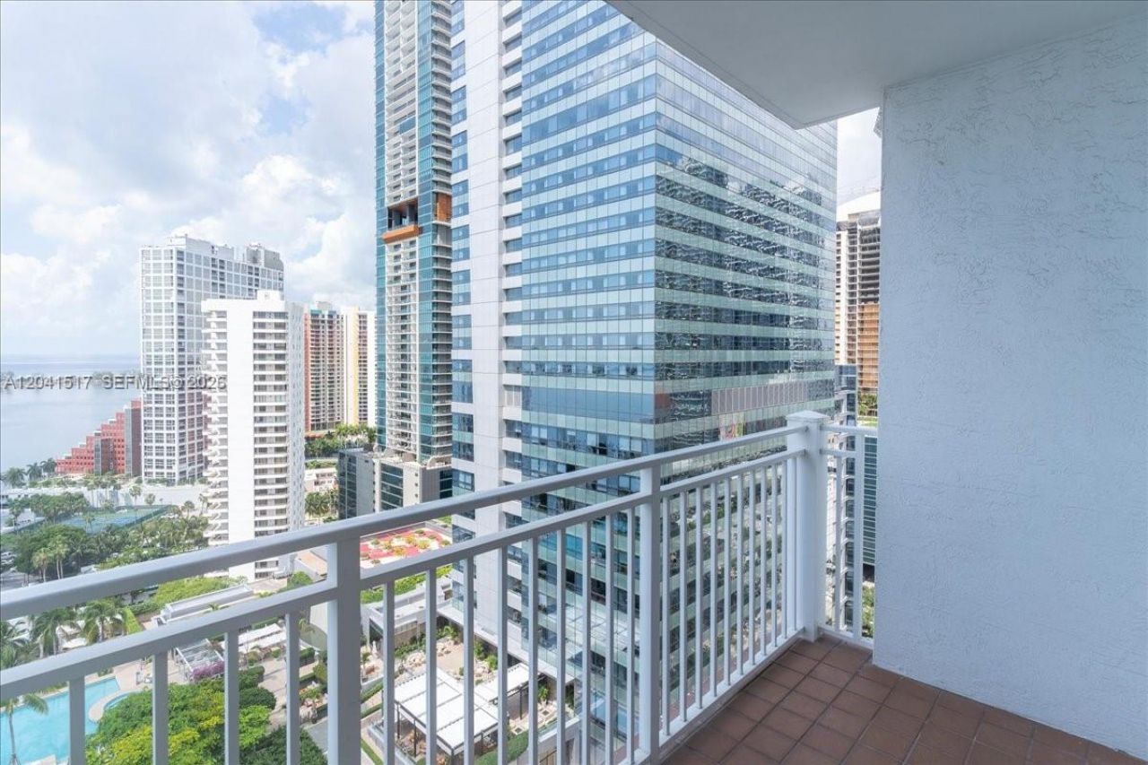 185 SE 14th Ter , Unit 2307, Miami, FL 33131 Photo