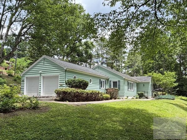 408 Monterey Hill, Bluefield, WV 24701