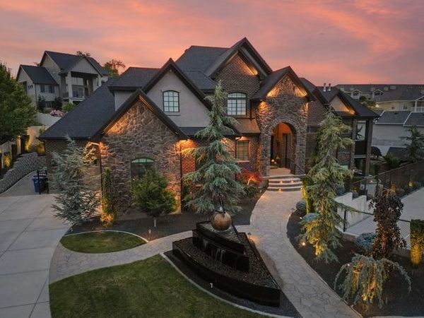 9126 S WASATCH PEAK CIR W, West Jordan, UT 84088