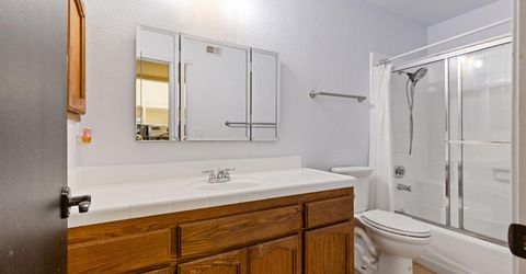 121 Prospector Ct, Folsom, CA 95630 Photo