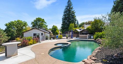 121 Prospector Ct, Folsom, CA 95630 Photo