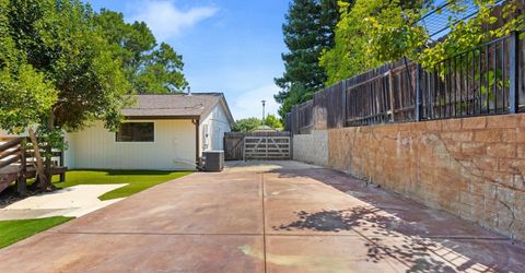 121 Prospector Ct, Folsom, CA 95630 Photo