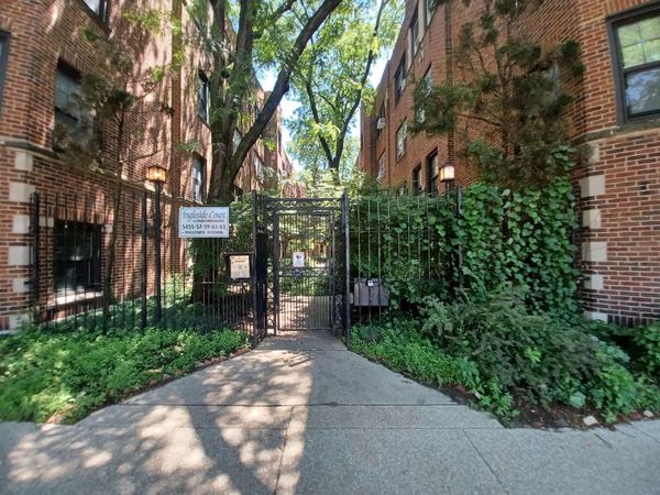 5459 S Ingleside Avenue , Unit 2N, Chicago, IL 60615