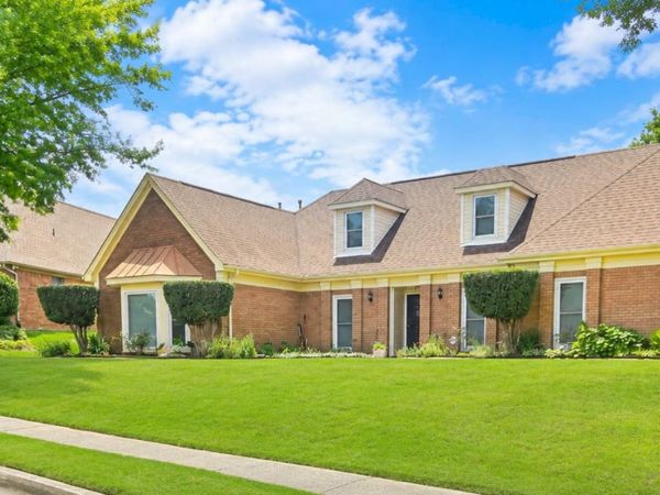 4295 THUNDERSTONE CIR W, Unincorporated, TN 38125