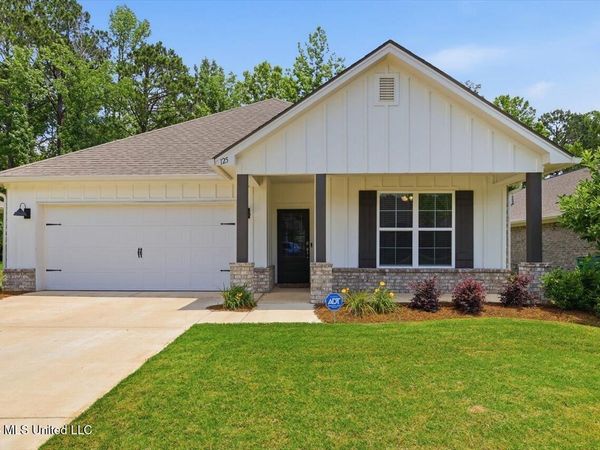 125 Shiloh Parkway Drive, Brandon, MS 39042