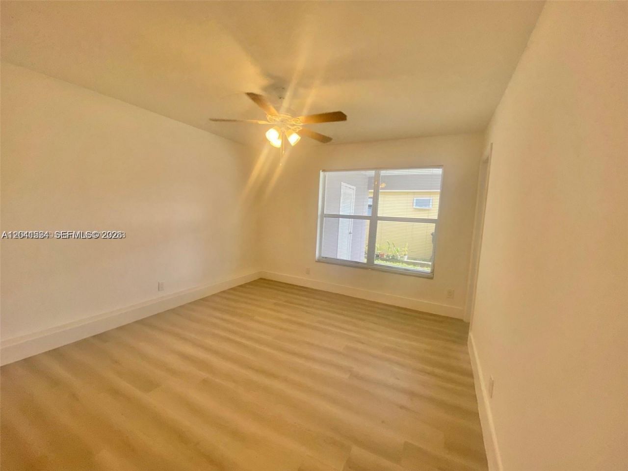 1005 NE 2nd St , Unit 1, Hallandale Beach, FL 33009 Photo