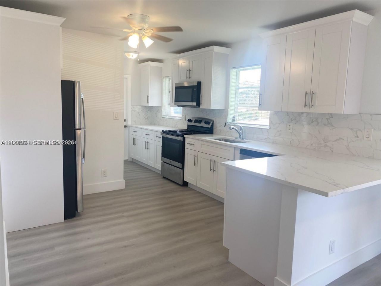 1005 NE 2nd St , Unit 1, Hallandale Beach, FL 33009 Photo