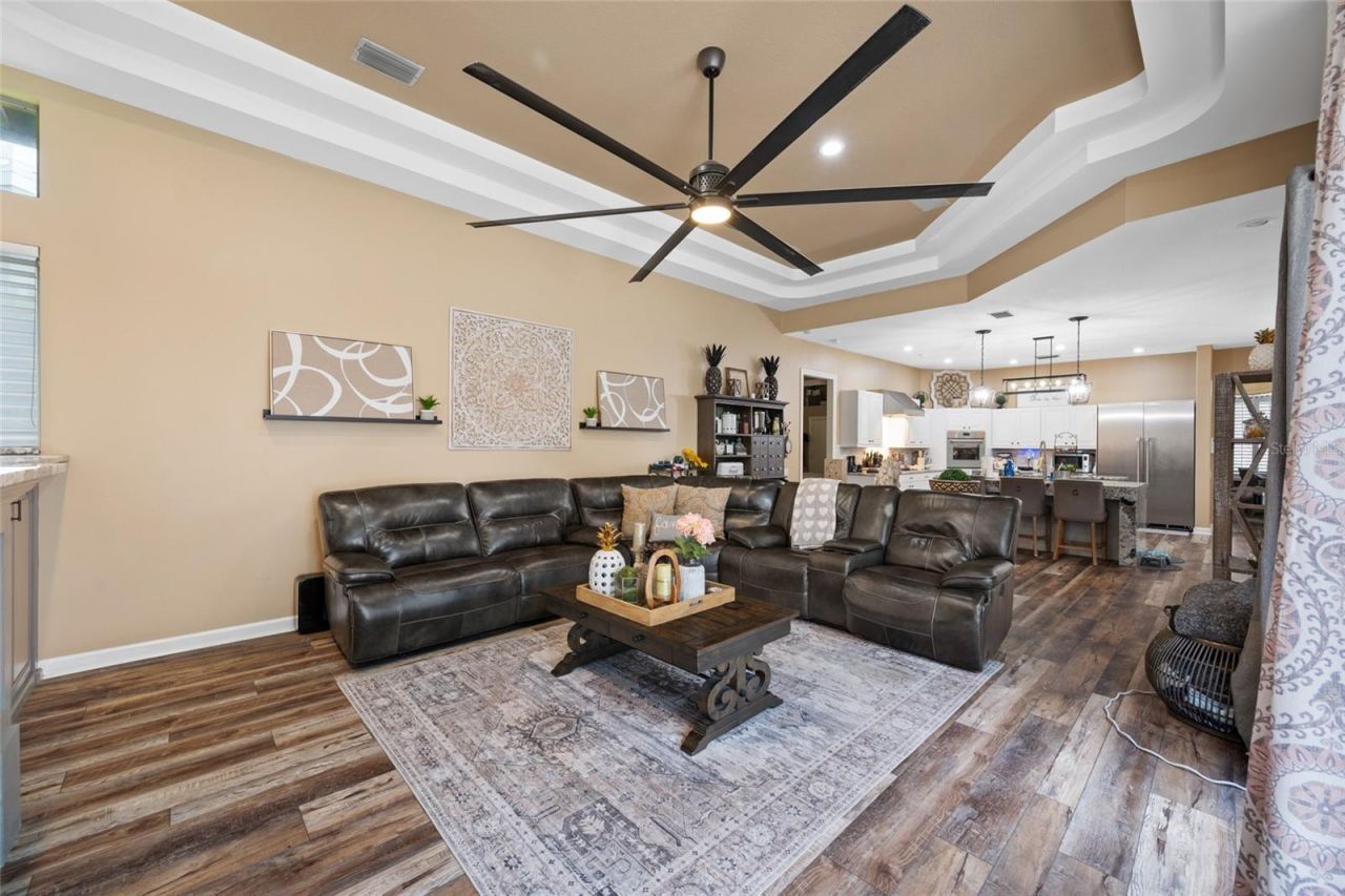 7888 Bayou Club Boulevard, Seminole, FL 33777 Photo