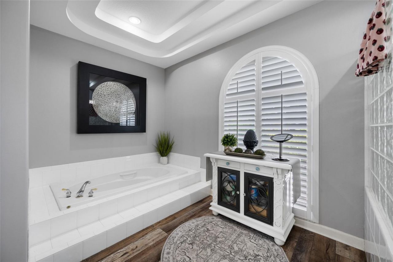 7888 Bayou Club Boulevard, Seminole, FL 33777 Photo