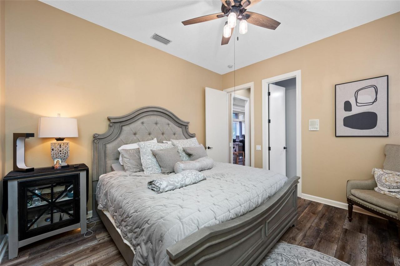 7888 Bayou Club Boulevard, Seminole, FL 33777 Photo