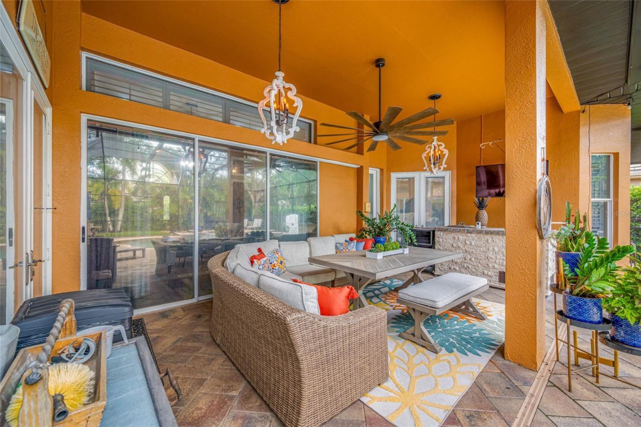7888 Bayou Club Boulevard, Seminole, FL 33777 Photo