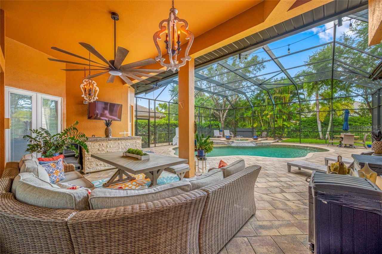 7888 Bayou Club Boulevard, Seminole, FL 33777 Photo