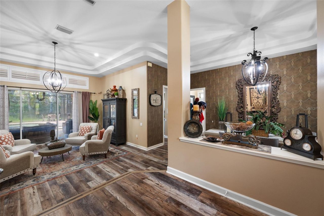 7888 Bayou Club Boulevard, Seminole, FL 33777 Photo