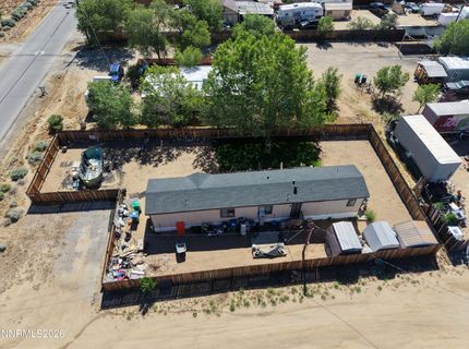 230 E 8th Avenue, Sun Valley, NV 89433 Photo