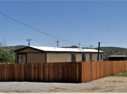230 E 8th Avenue, Sun Valley, NV 89433 Photo