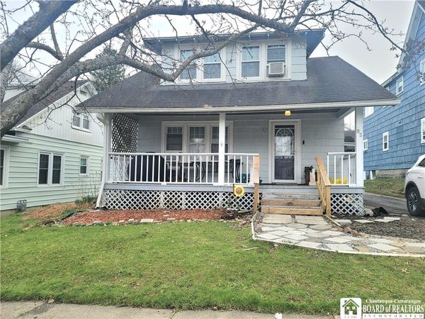 85 Dearborn Street , Jamestown, NY 14701