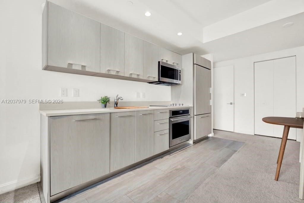 45 SW 9th St , Unit 1609, Miami, FL 33130 Photo