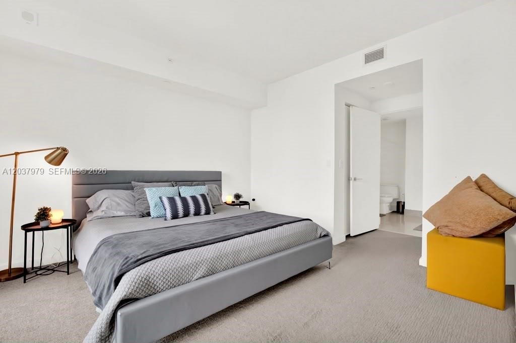 45 SW 9th St , Unit 1609, Miami, FL 33130 Photo