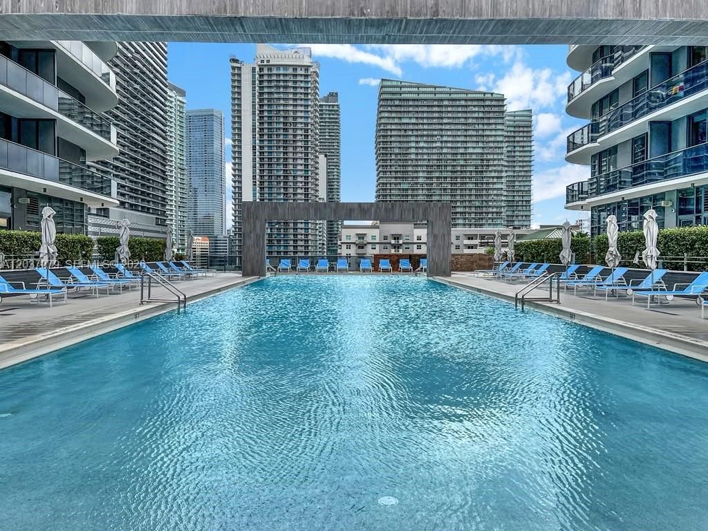 45 SW 9th St , Unit 1609, Miami, FL 33130 Photo