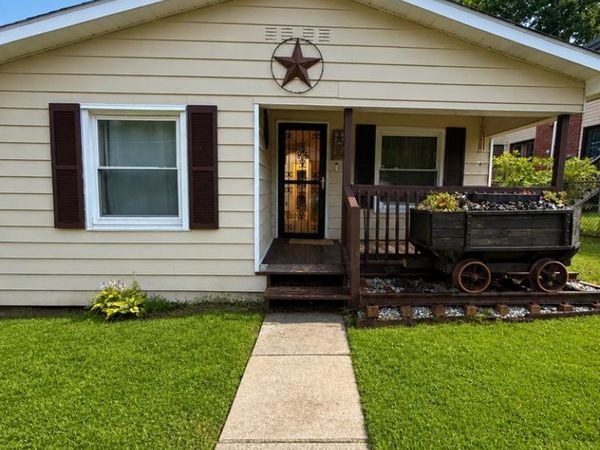 337 Barber Ave, BECKLEY, WV 25801