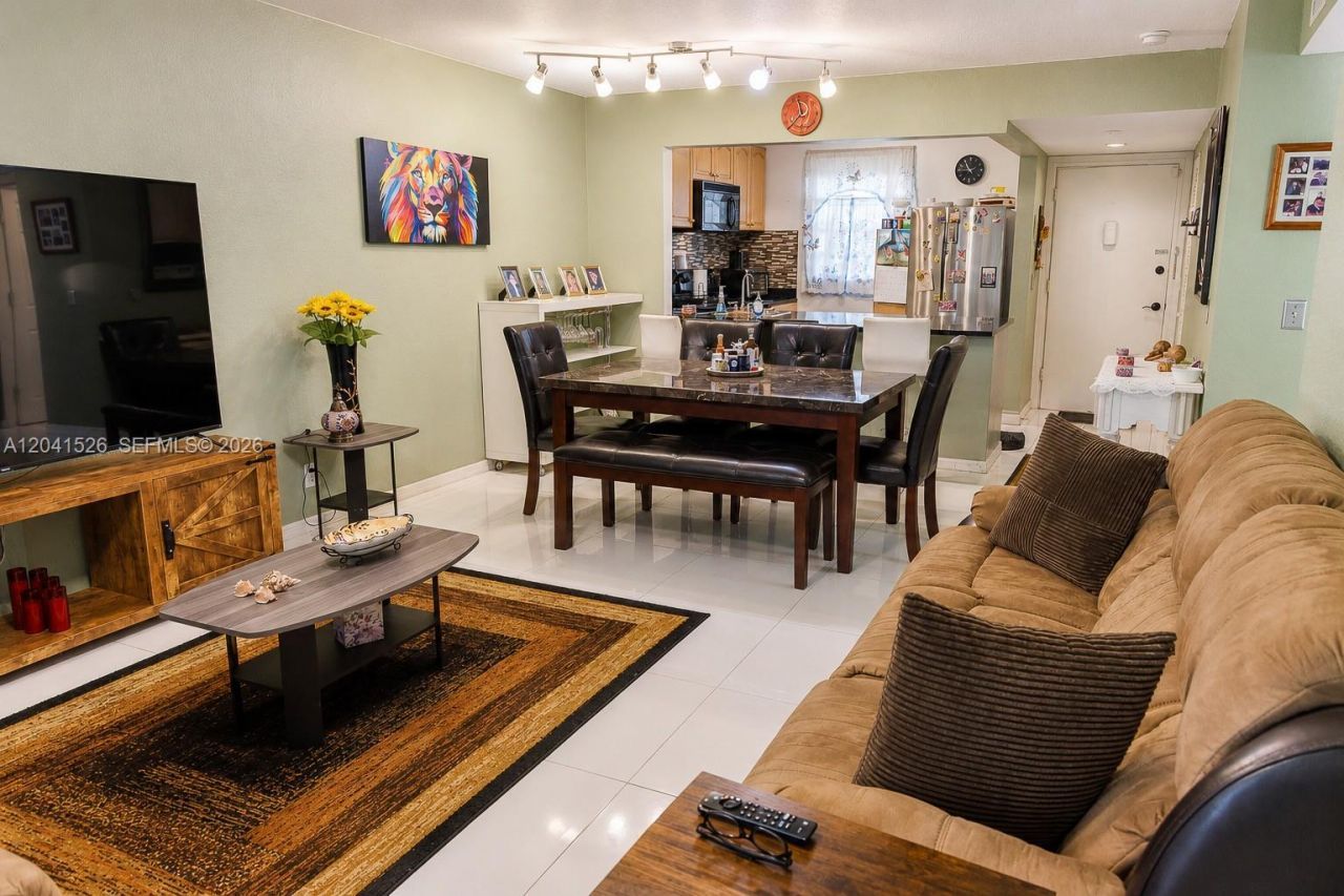 12014 S Greenway Cir S , Unit 105, Royal Palm Beach, FL 33411 Photo