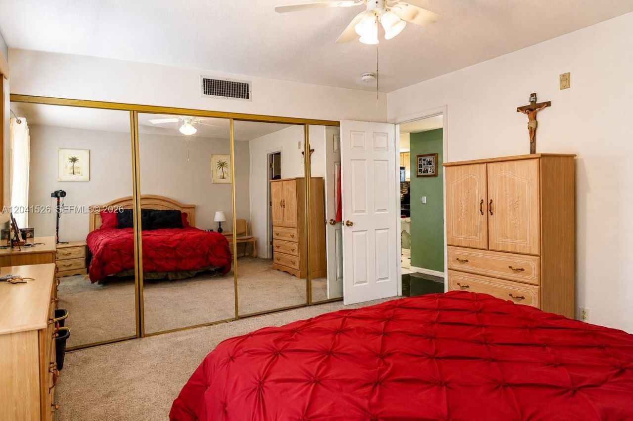 12014 S Greenway Cir S , Unit 105, Royal Palm Beach, FL 33411 Photo