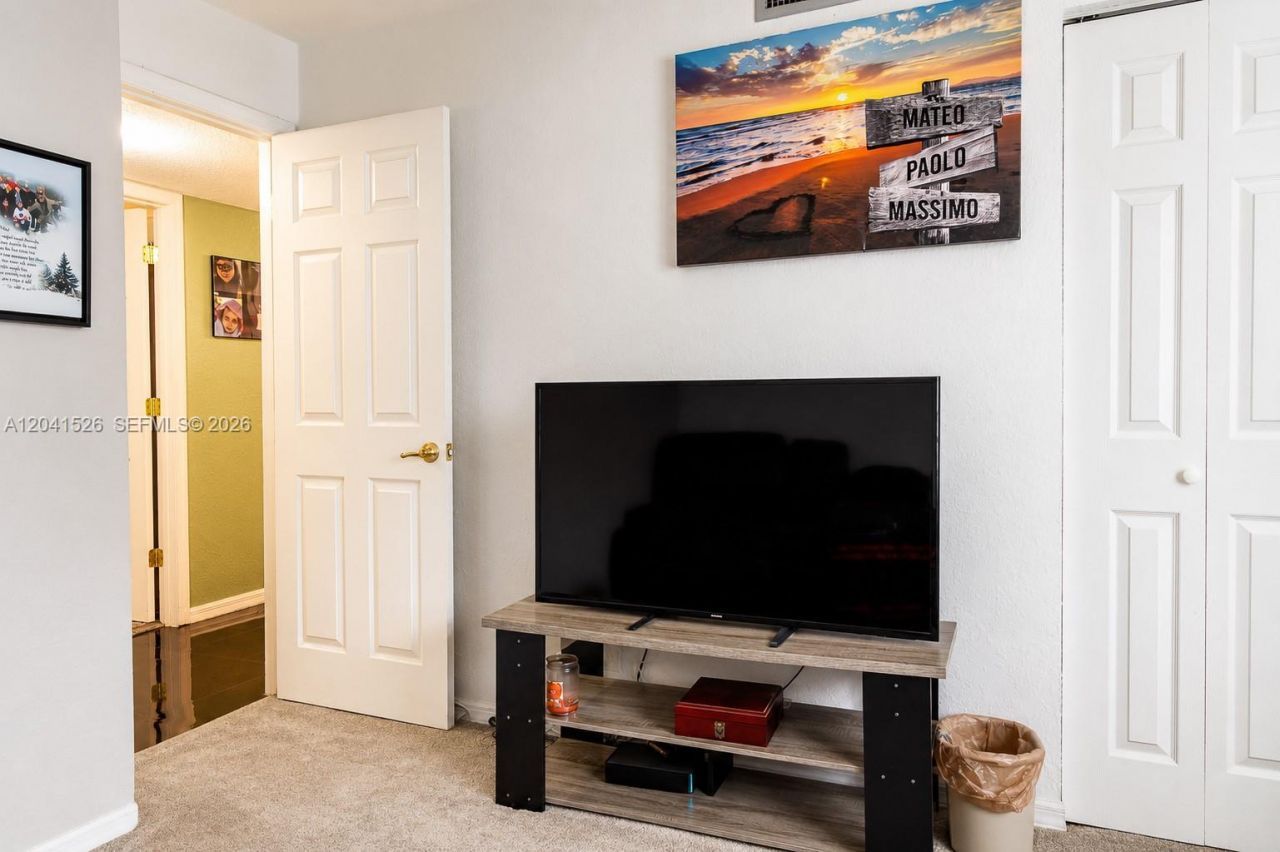 12014 S Greenway Cir S , Unit 105, Royal Palm Beach, FL 33411 Photo