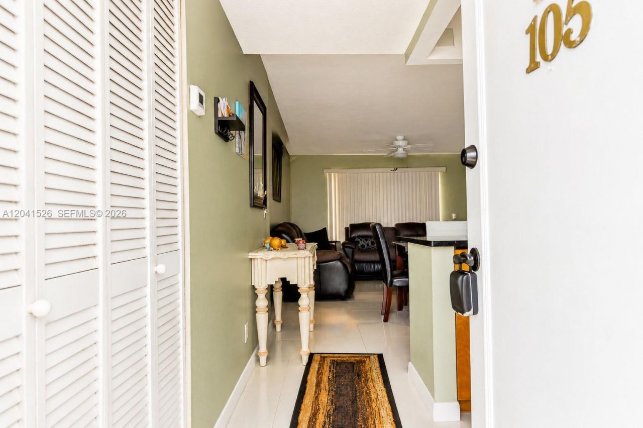 12014 S Greenway Cir S , Unit 105, Royal Palm Beach, FL 33411 Photo