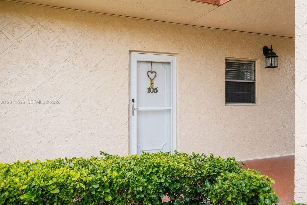 12014 S Greenway Cir S , Unit 105, Royal Palm Beach, FL 33411 Photo