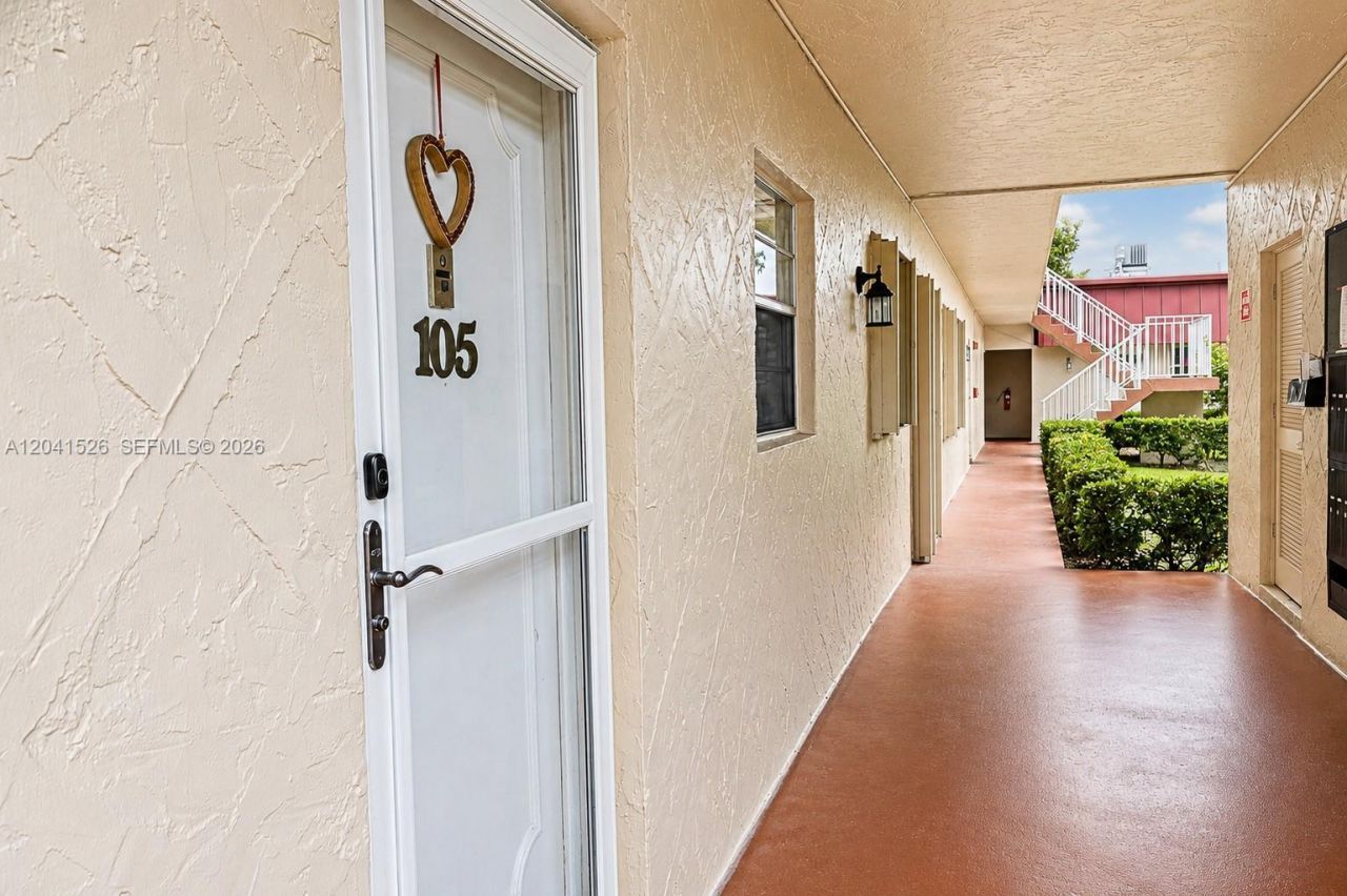 12014 S Greenway Cir S , Unit 105, Royal Palm Beach, FL 33411 Photo