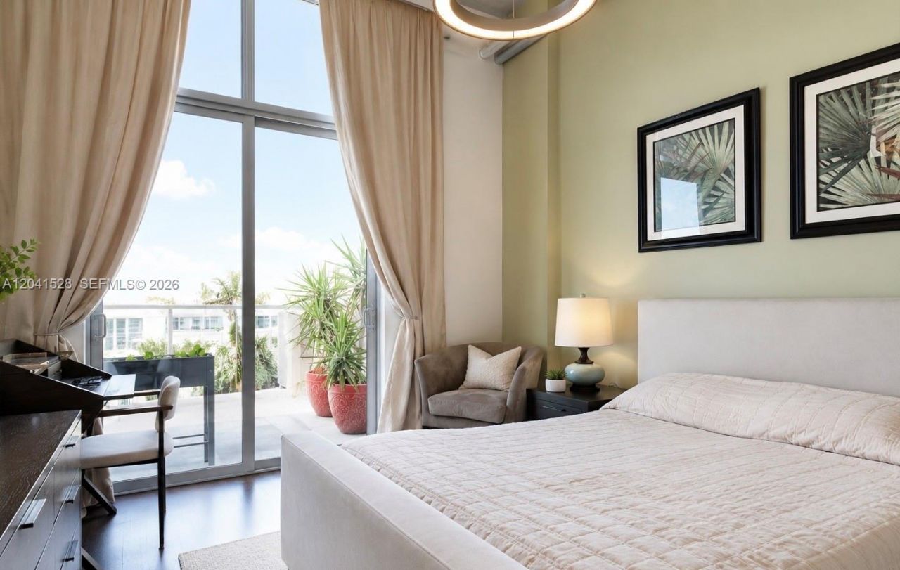 2100 Van Buren St, Unit 421, Hollywood, FL 33020 Photo