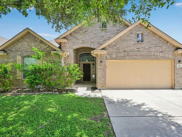 606 SEA HEADRIG DR, Cibolo, TX 78108