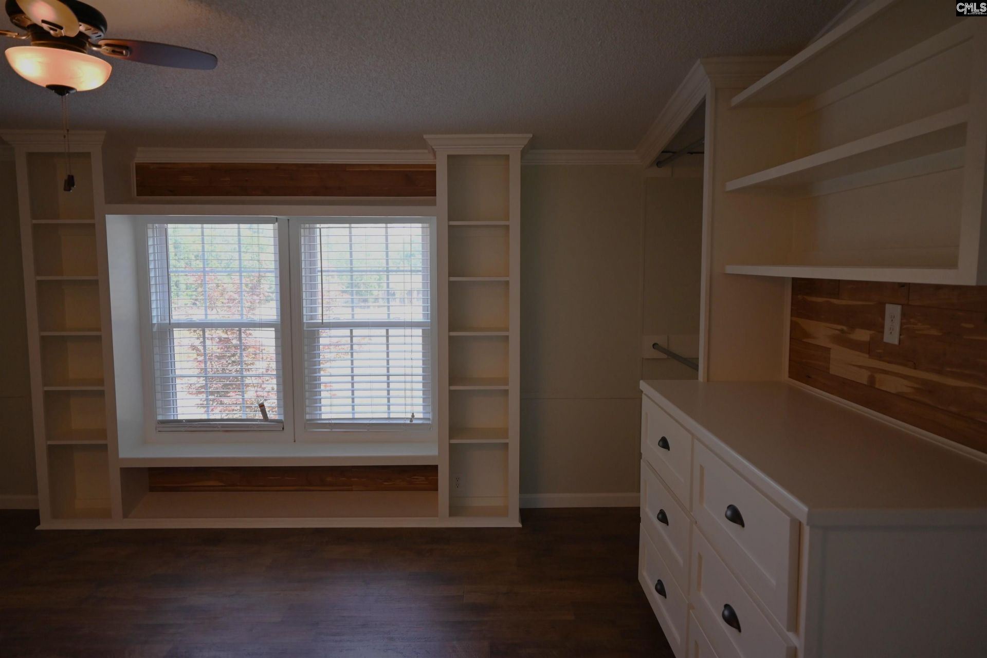 209 Ann Street  Photo 10