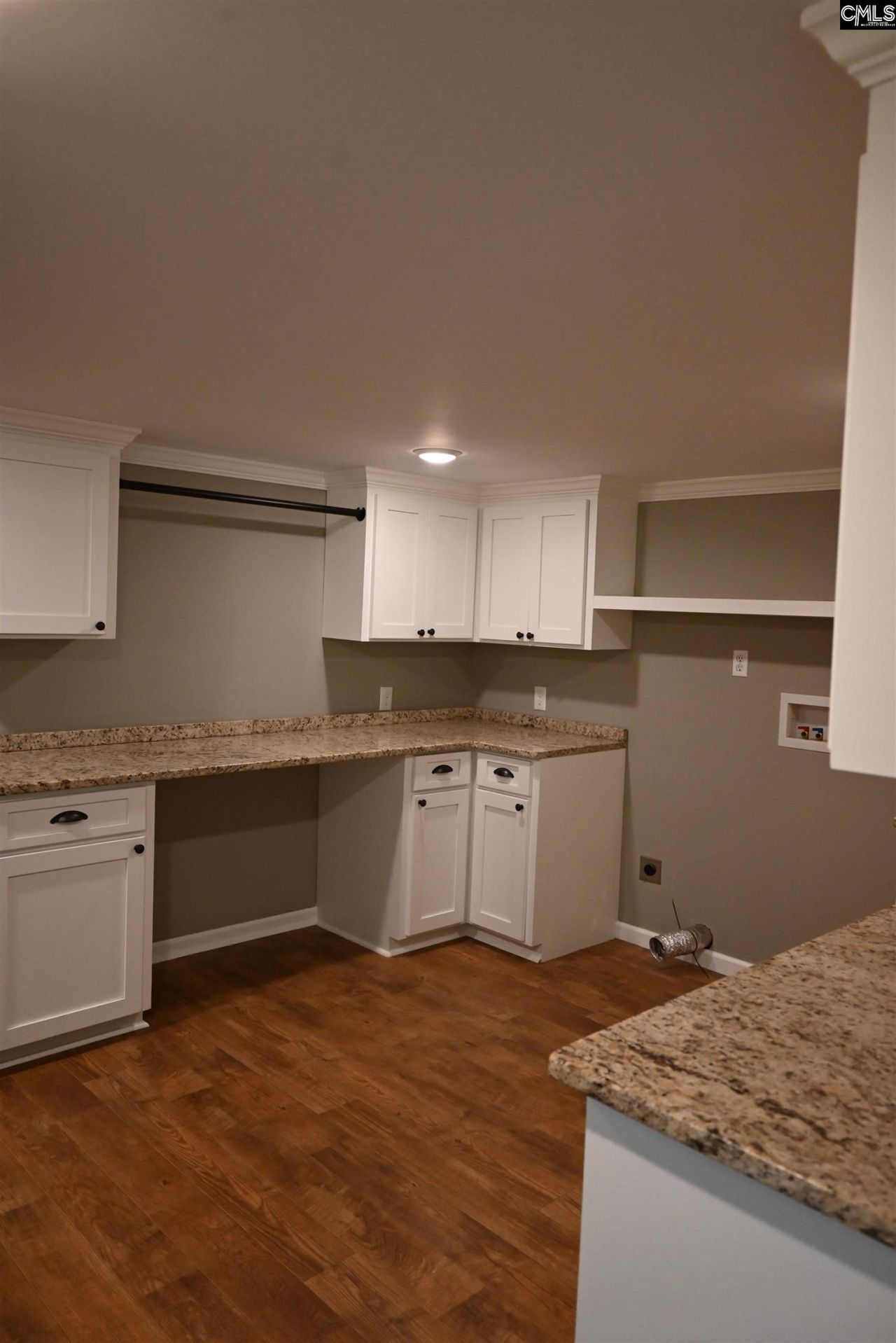 209 Ann Street  Photo 21
