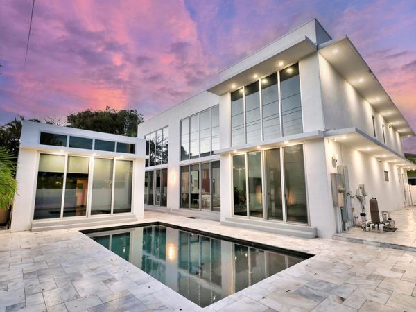 284 NE 7th Street, Boca Raton, FL 33432