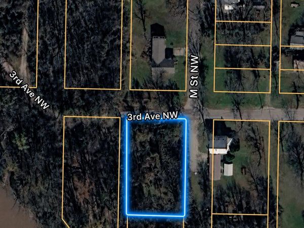 217 M Street NW, Miami, OK 74354