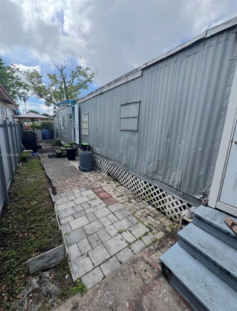 1013 SW 128th Ave , Miami, FL 33184 Photo