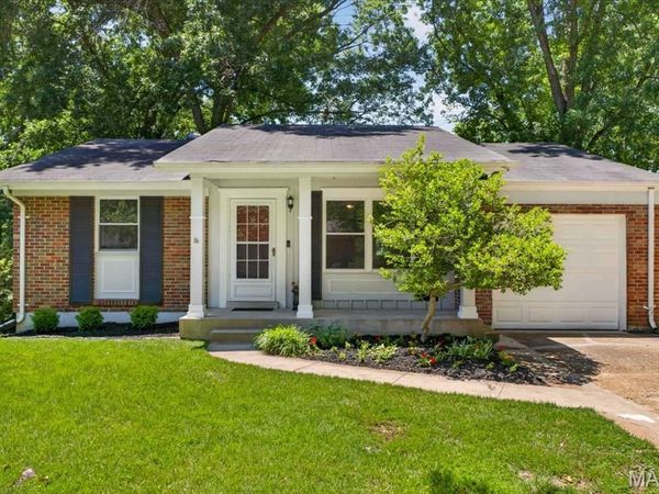1404 Mautenne Drive, Manchester, MO 63021