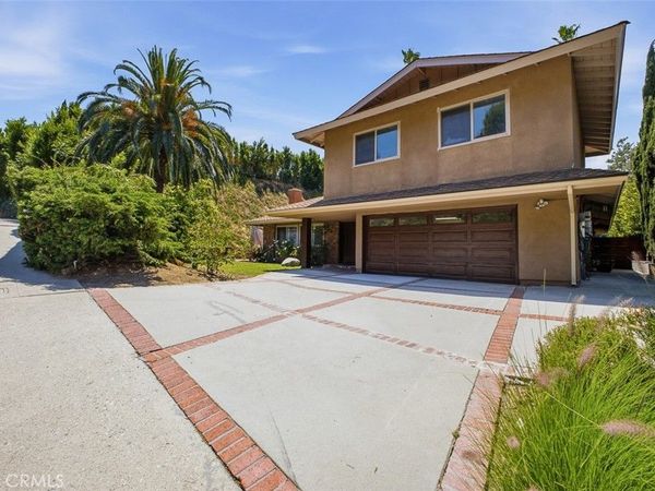 1900 Sherer Lane, Glendale, CA 91208