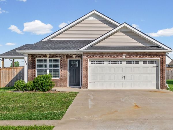 268 Dugger Dr , Clarksville, TN 37042