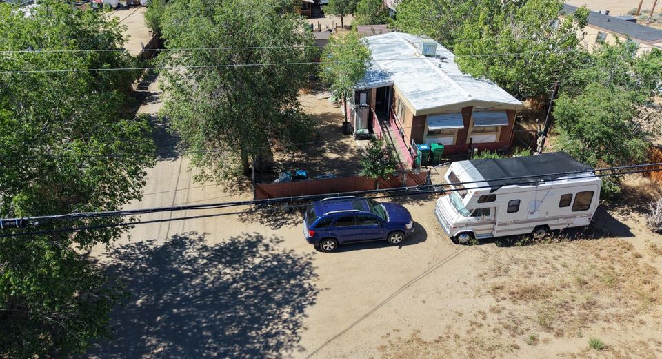 240 E 8th Avenue, Sun Valley, NV 89433 Photo