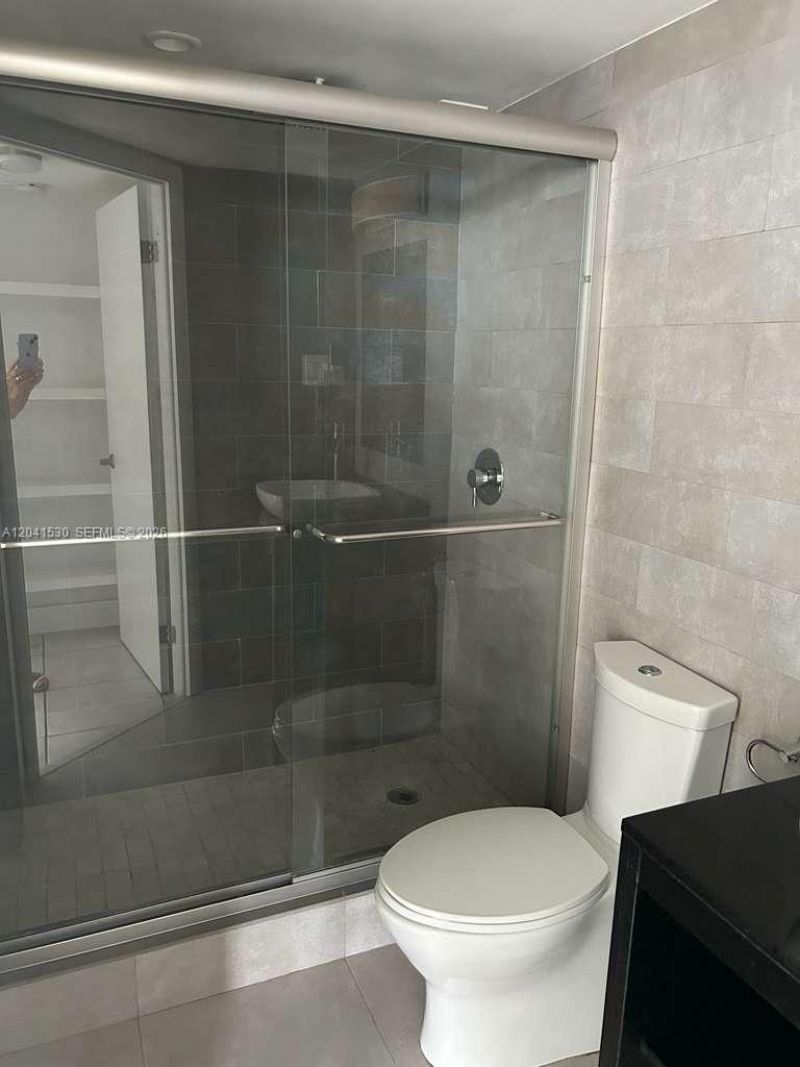 2016 Bay Dr, Unit 602, Miami Beach, FL 33141 Photo
