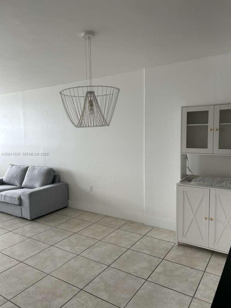 2016 Bay Dr, Unit 602, Miami Beach, FL 33141 Photo